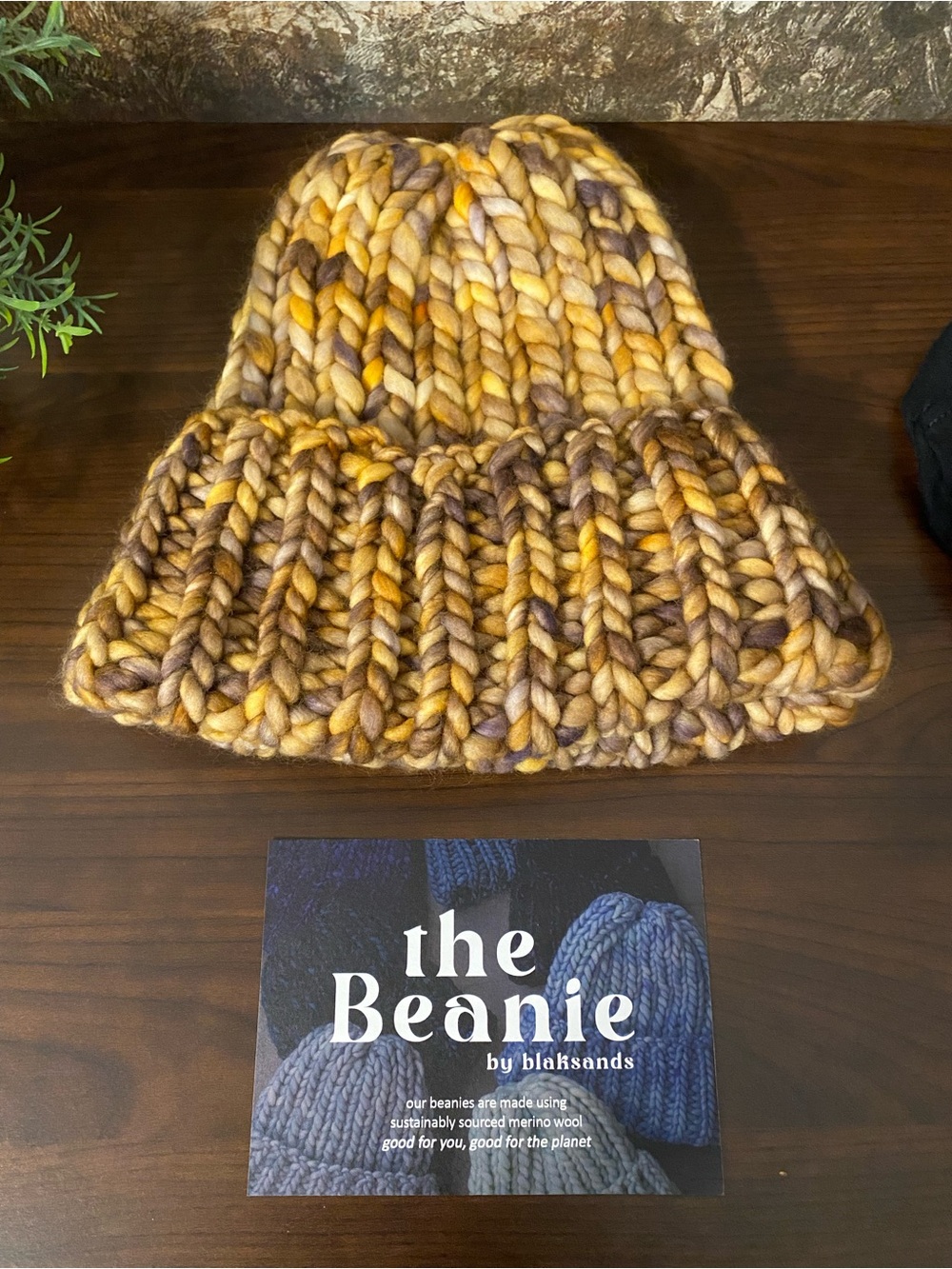 NWT blaksands beanie hat